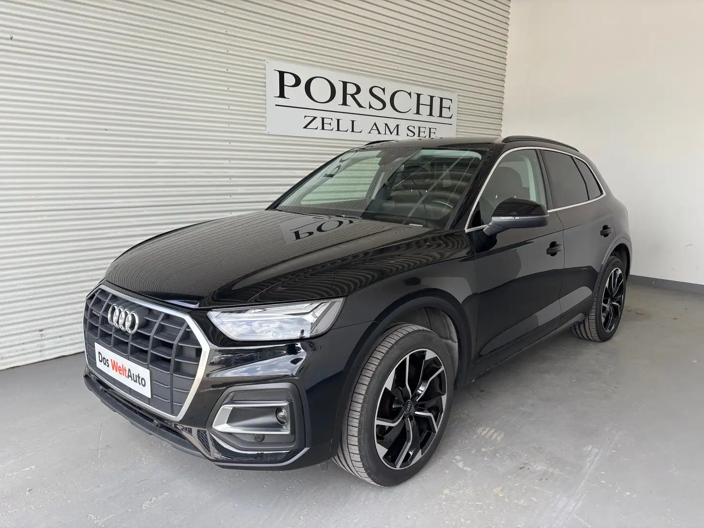 Audi Q5 40 TDI quattro intense Schwarz - 1