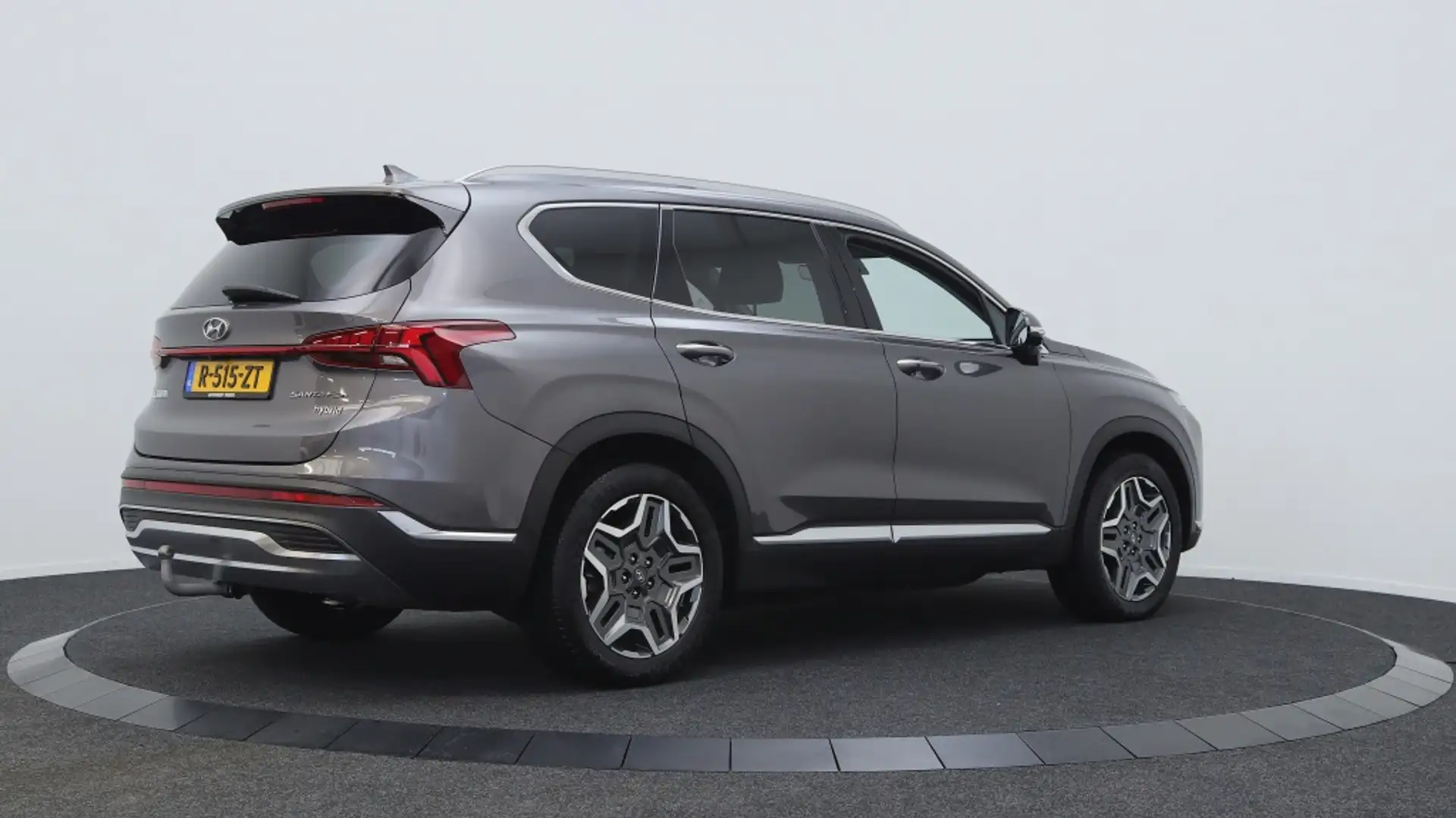 Hyundai SANTA FE 1.6 T-GDI HEV Premium 7 zits | Afn. Trekhaak | Pri Gris - 2