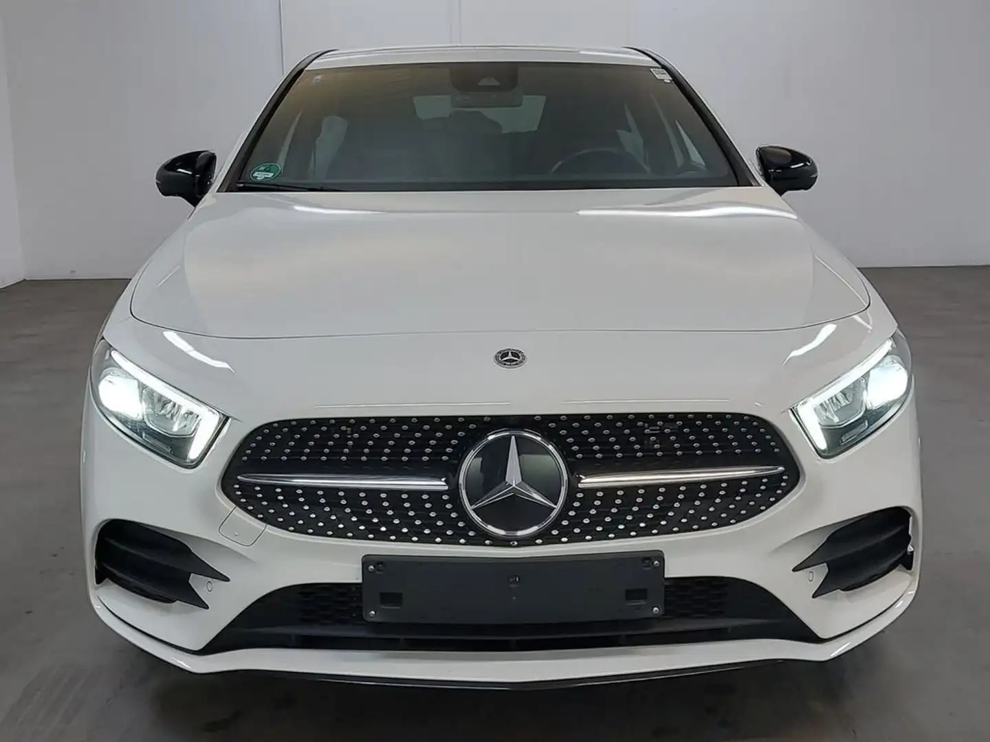 Mercedes-Benz A 250 A 250 e phev (eq-power) Sport auto Bianco - 1