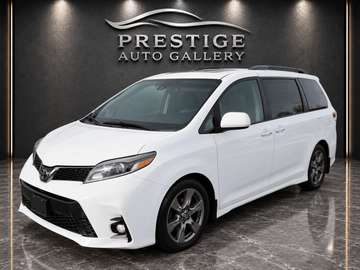 SE AWD CLEAN CARFAX LEATHER SUNROOF NAVI REAR CAM