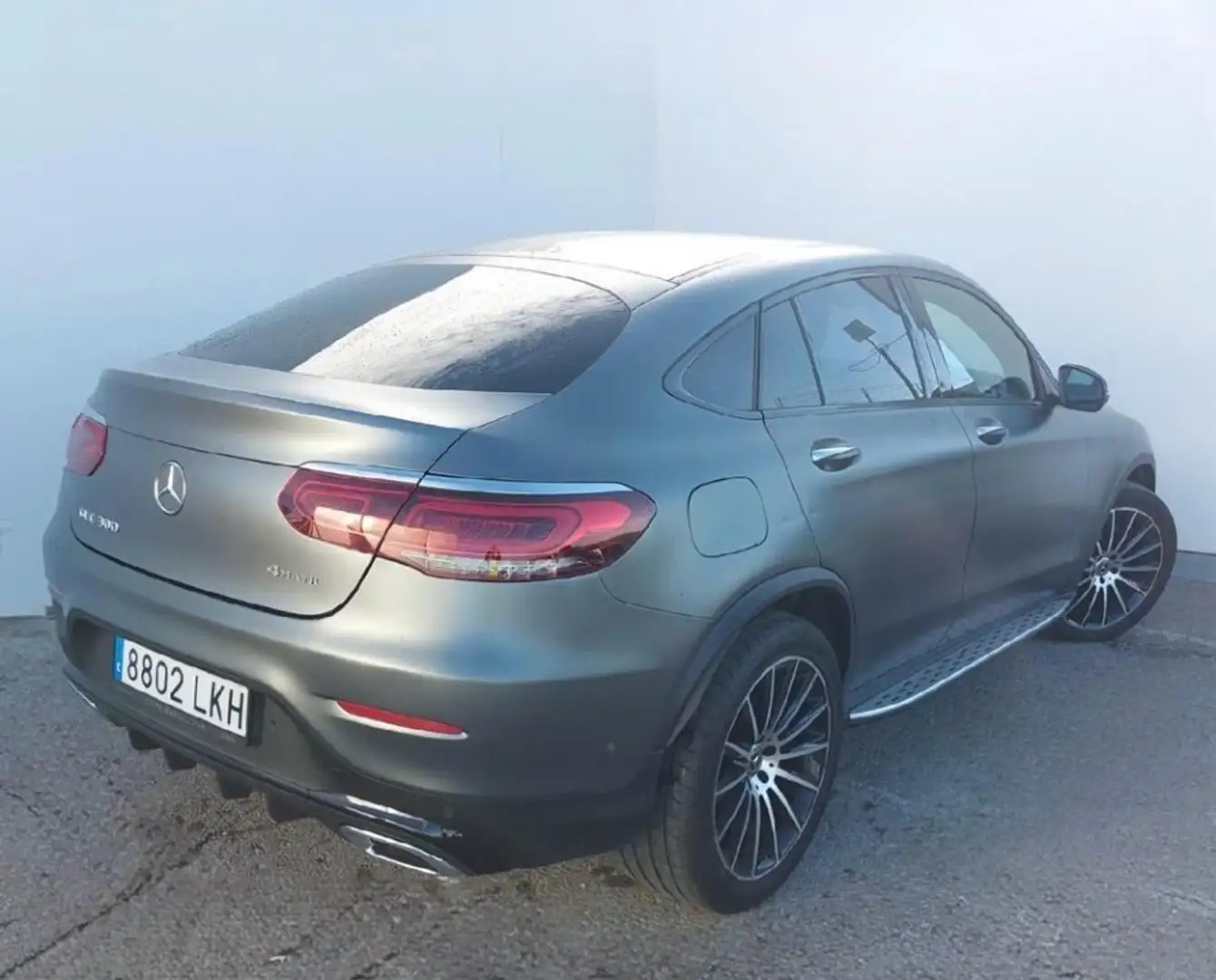 Mercedes-Benz GLC 300 Coupé 4Matic 9G-Tronic Gris - 2