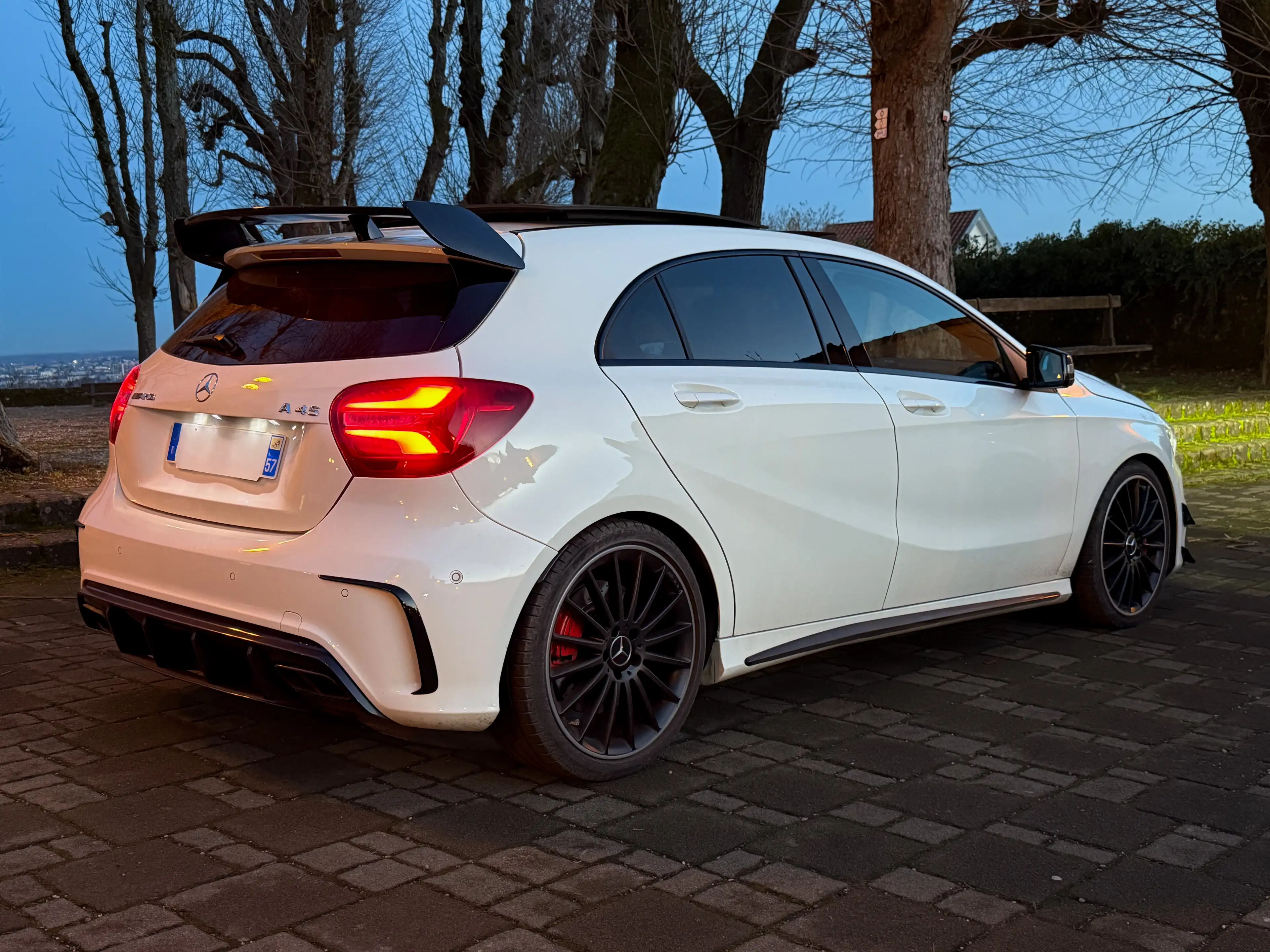Mercedes-Benz A 45 AMG AMG A 45 4Matic AMG Speedshift 7G-DCT — photo 4