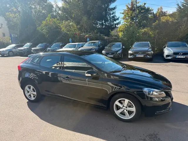 Volvo V40 T2 Kinetic-Einparkhilfe vorne/hinten