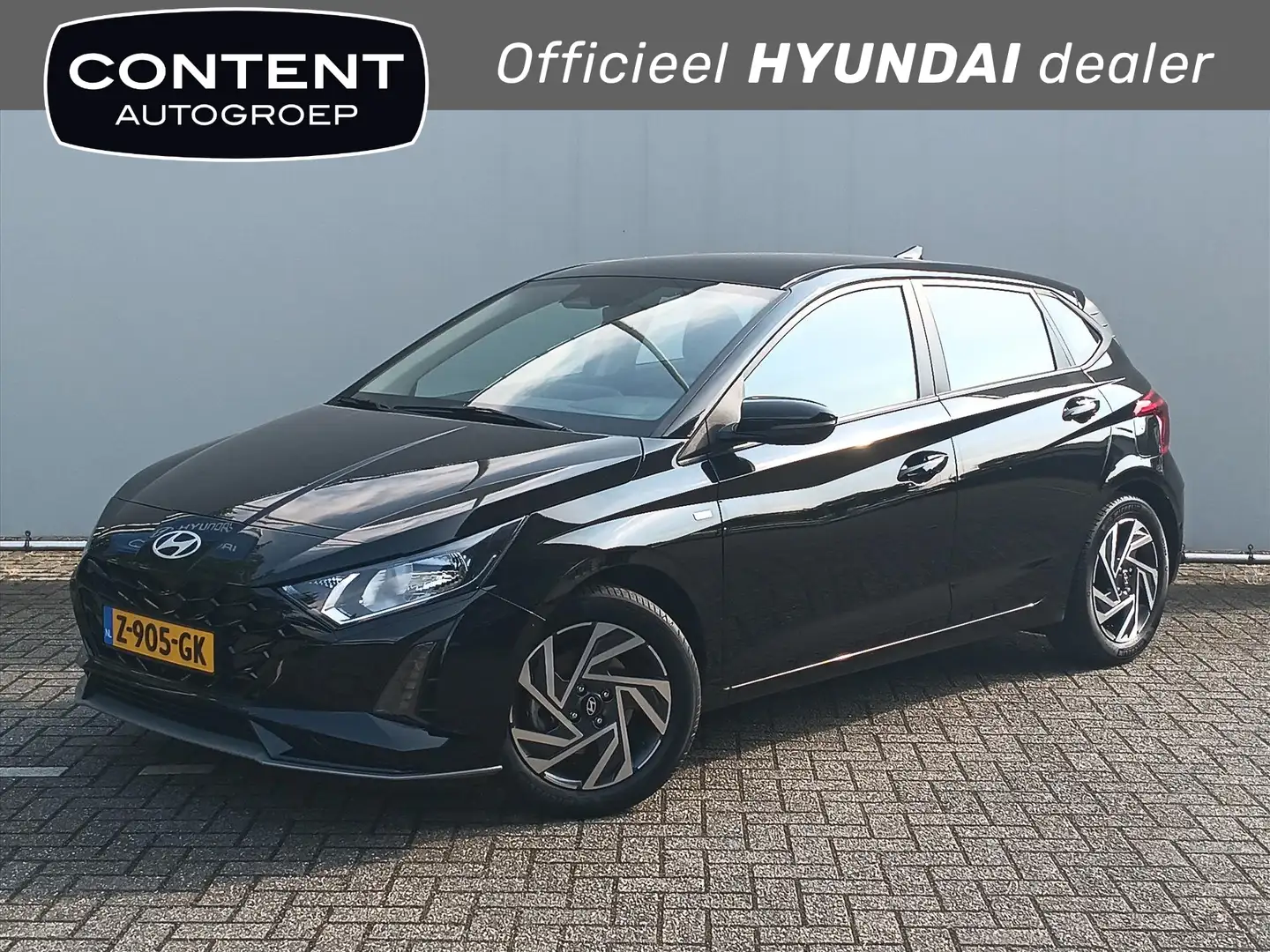 Hyundai i20 1.0 T-GDI 100pk Comfort Smart | Navi | Cruise | Ai Zwart - 1