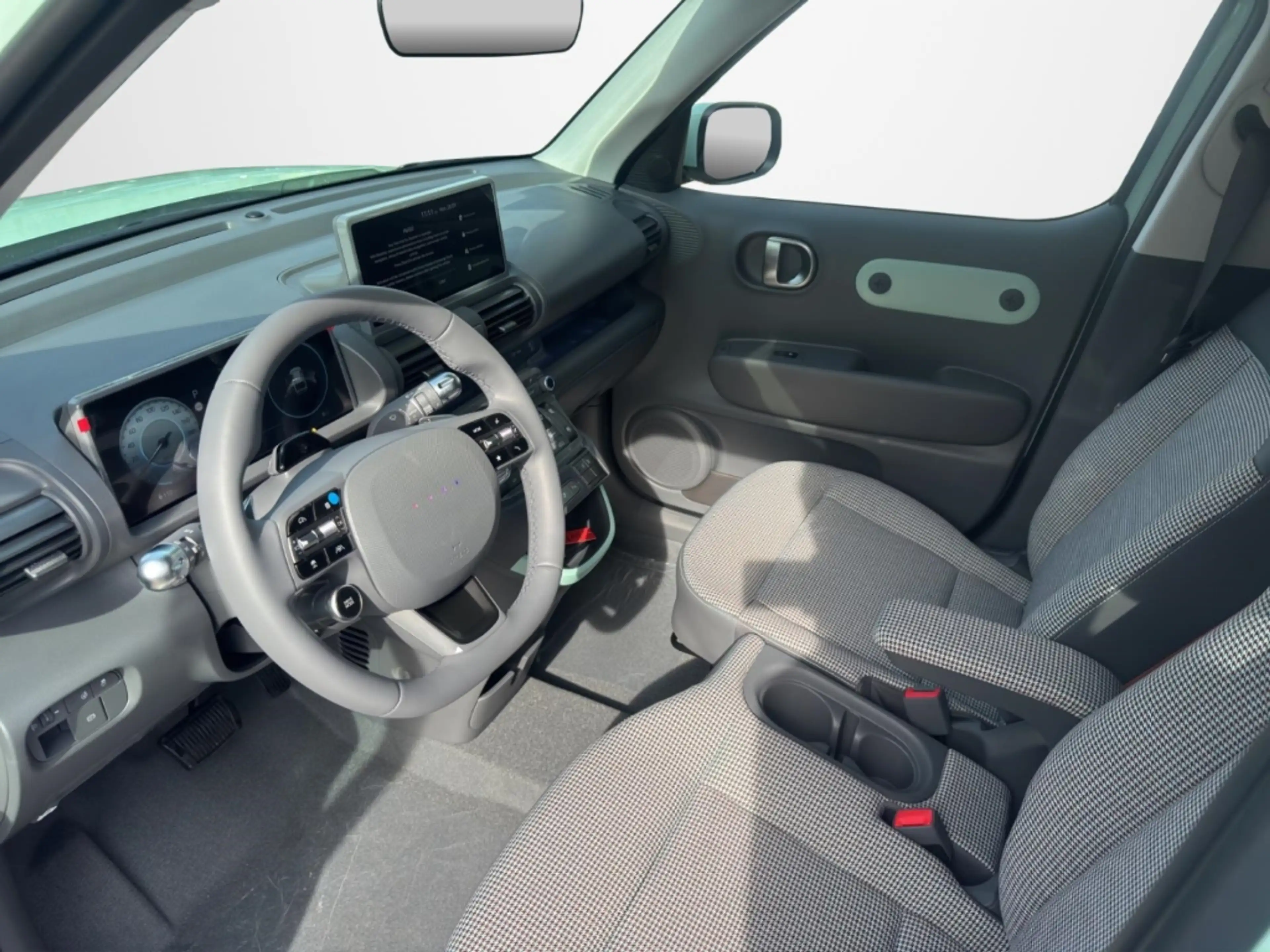 Hyundai Inster Lounge EV 49 kWh (115 PS) sofort Verfügbar Elektro — photo 9