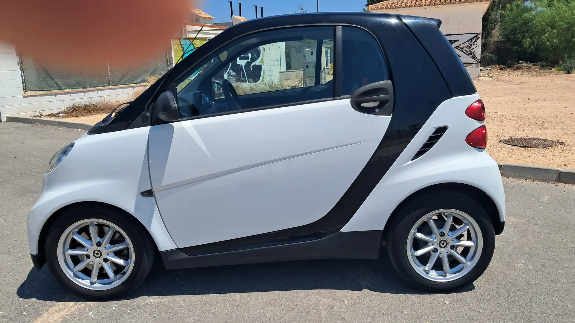 smart forTwo Fortwo Coupé 45 mhd Edition10 Aut. Edition10 Blanco - 1