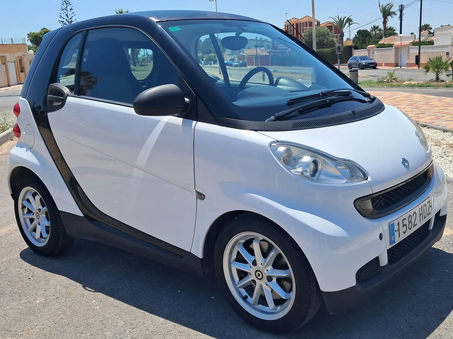 smart forTwo Fortwo Coupé 45 mhd Edition10 Aut. Edition10 Blanco - 2