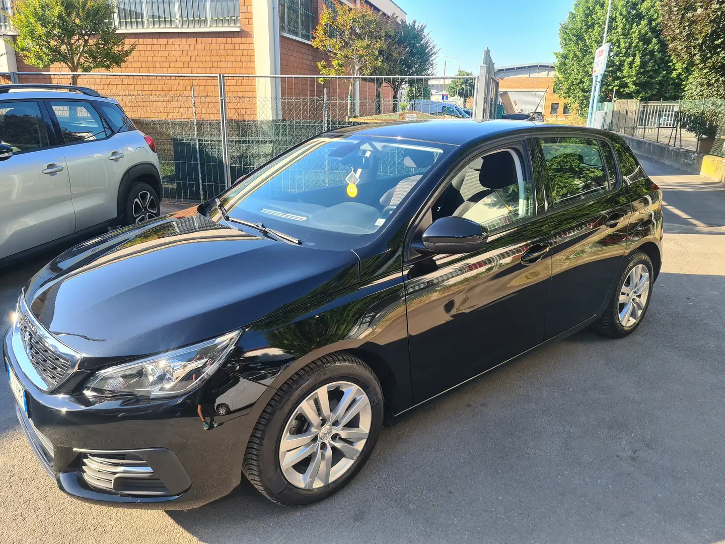 Peugeot 308 308 5p 1.6 e-hdi 8v Active s Black - 2