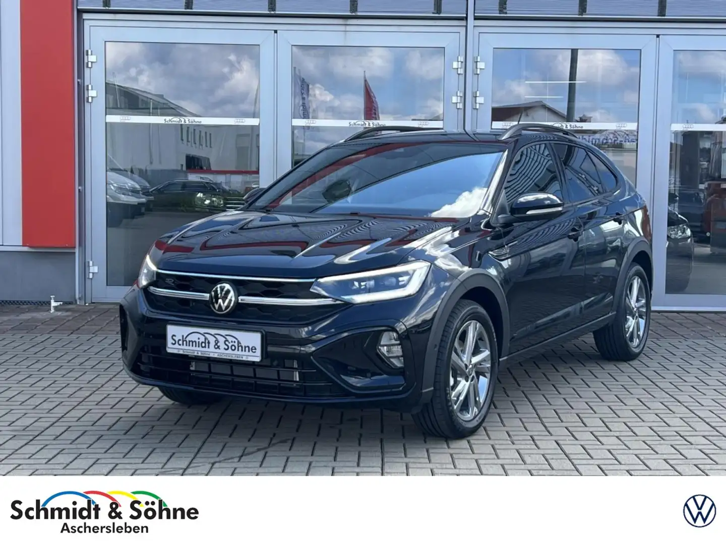 Volkswagen Taigo R-Line 1.5 TSI DSG AHK, MATRIX, TOTW, ACC Klima Negro - 1