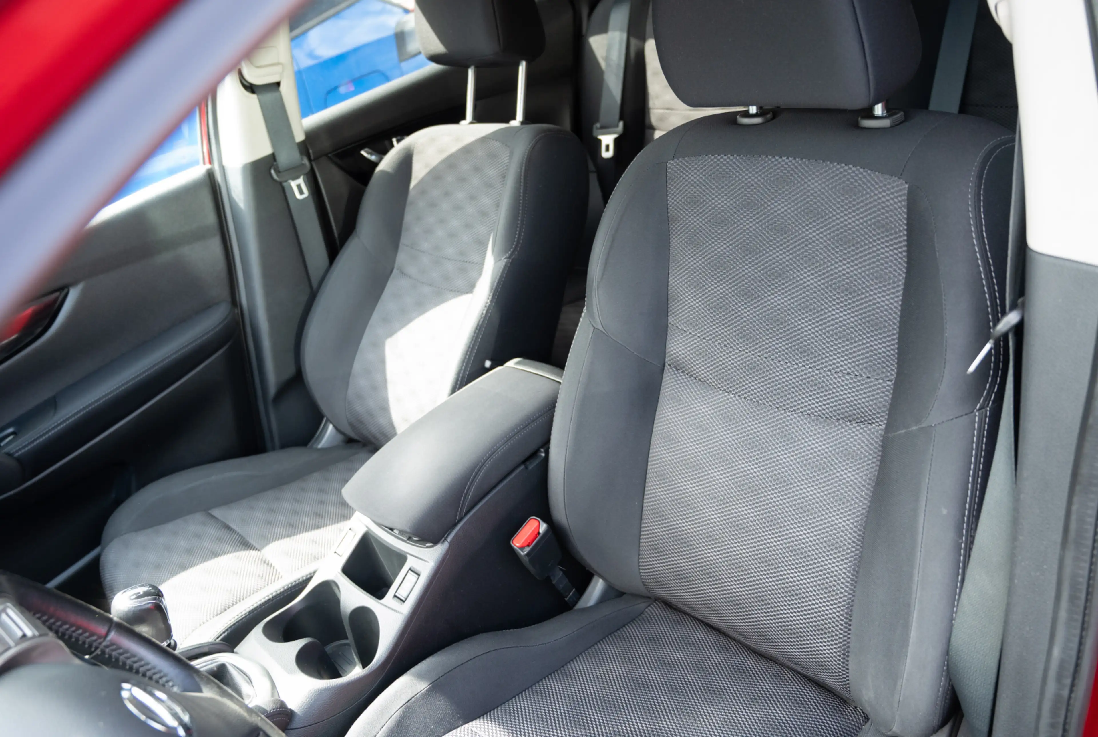 Nissan Qashqai N-Connecta 1.2 116 *PANO*PDC VORNE & HINTEN* *INVENTUR-SALE* — photo 7