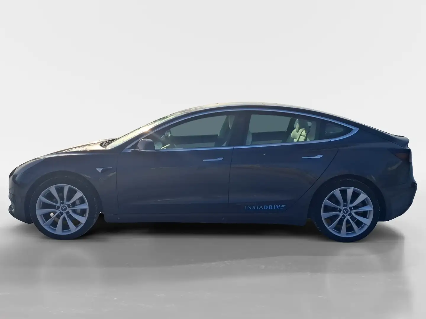 Tesla Model 3 Standard Range Plus RWD Grau - 2