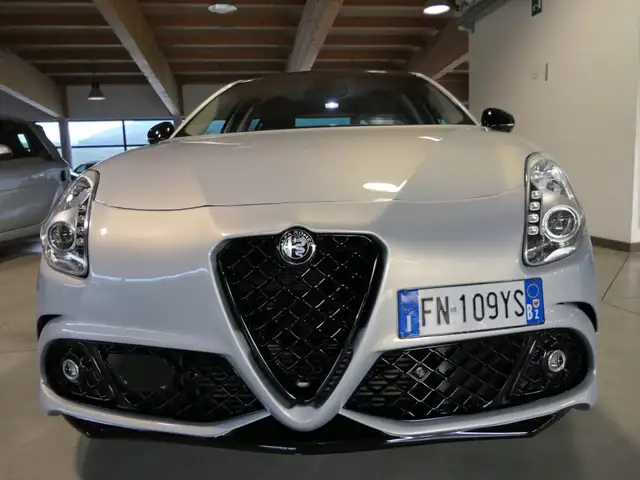 Alfa Romeo Giulietta 2.0 JTDm-2 150 CV Distinctive
