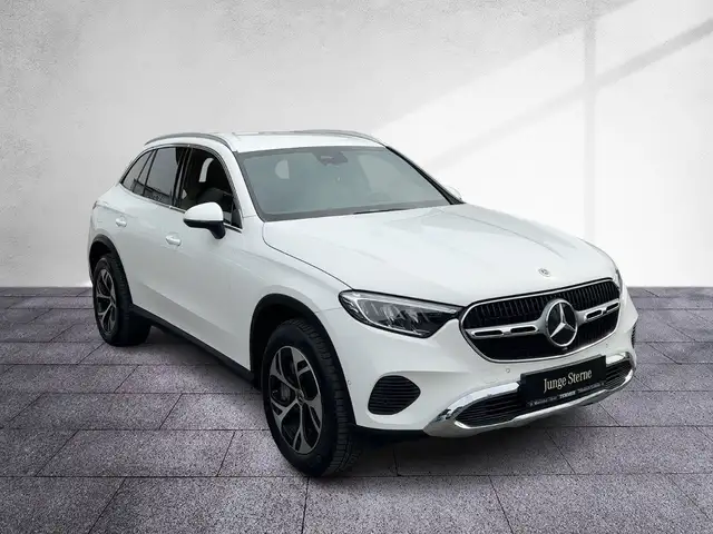 Mercedes-Benz GLC 300 de 4MATIC AVANTGARDE LED AHV RKam Ansicht 6