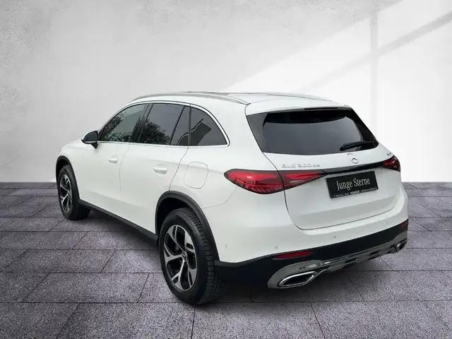 Mercedes-Benz GLC 300 de 4MATIC AVANTGARDE LED AHV RKam Ansicht 4