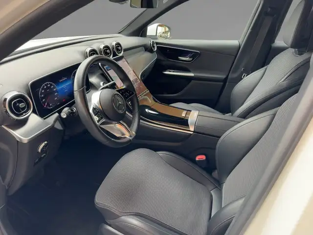 Mercedes-Benz GLC 300 de 4MATIC AVANTGARDE LED AHV RKam Ansicht 8