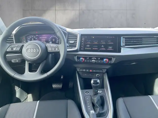 Audi A1 view 11