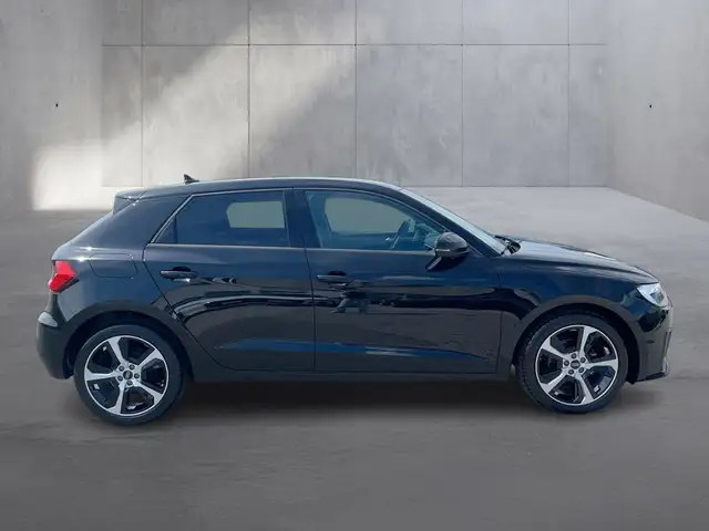 Audi A1 view 6