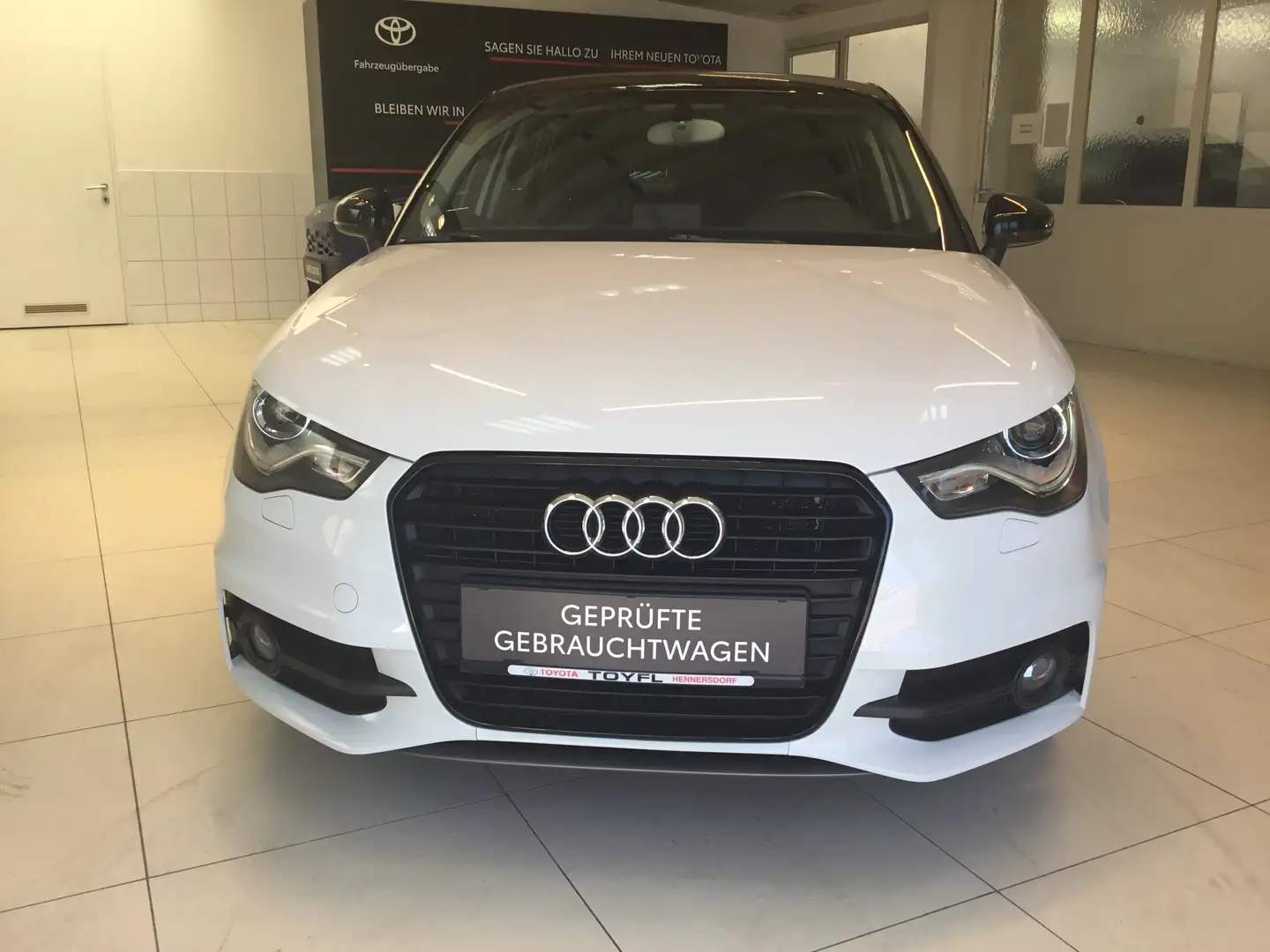 Audi A1 A1 SB 1,2 TFSI admired Weiß - 2