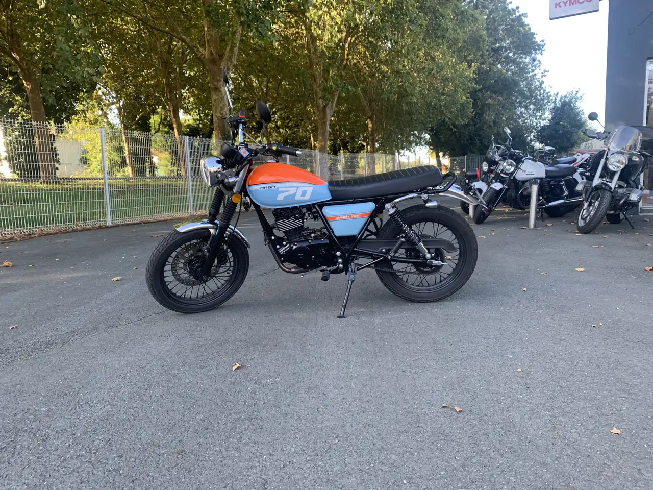 Mash Seventy 125