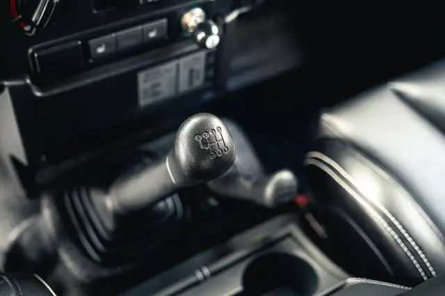 Land Rover Defender view 11