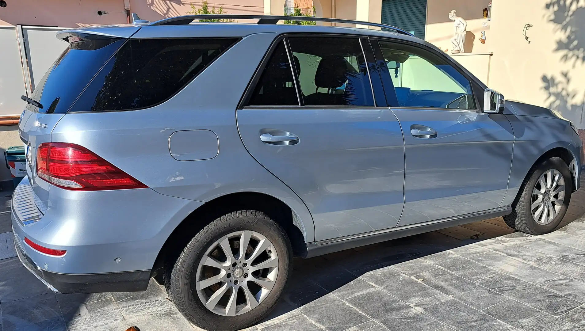 Mercedes-Benz GLE 250 GLE - W166d Exclusive 4matic auto Ezüst - 1