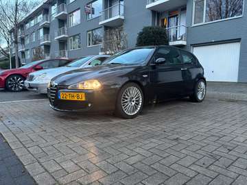 147 1.6 TS Vel. Collez.