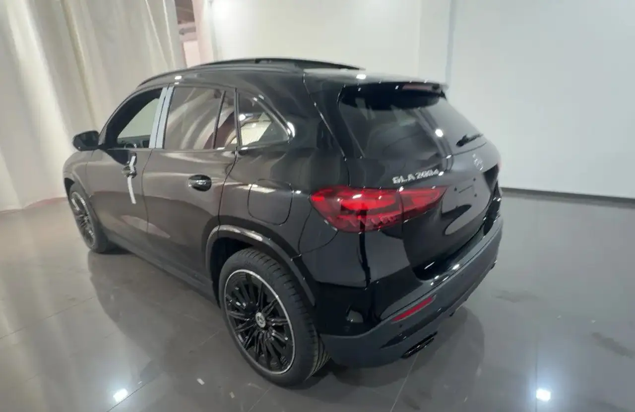 Mercedes-Benz GLA 2026