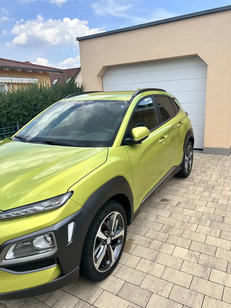 Hyundai KONA Style 2WD Beige - 2