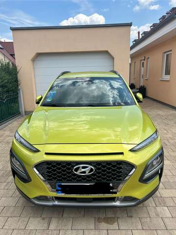 Imagine Hyundai KONA Style 2WD