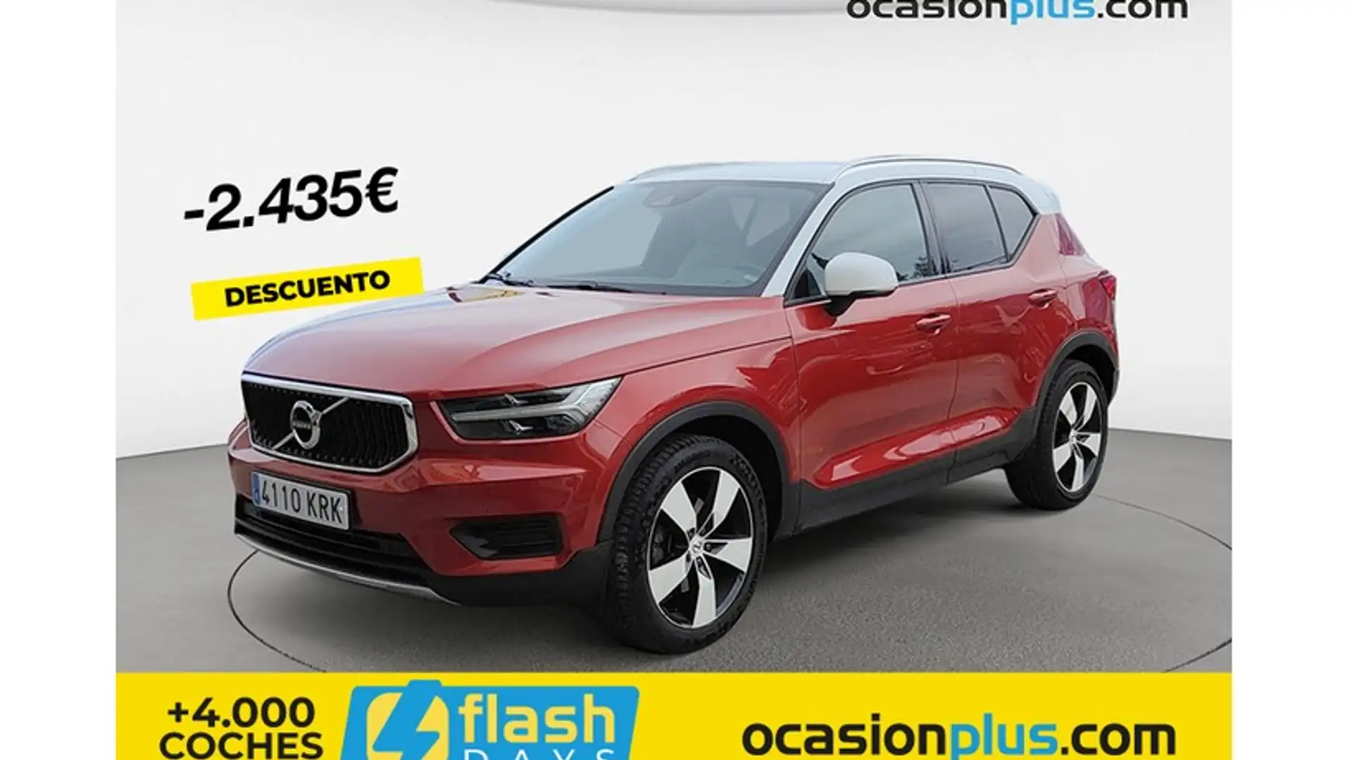 Volvo XC40 D4 Momentum AWD Aut. Rouge - 1