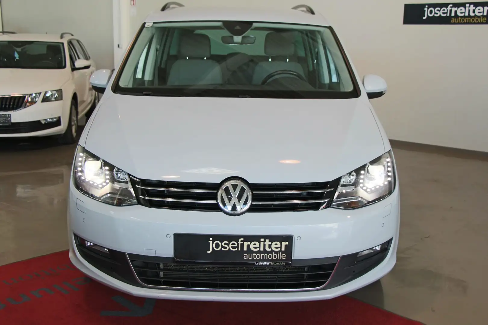 Volkswagen Sharan Comfortline 2.0 TDI 4 Motion DSG 7-Sitzer Weiß - 2