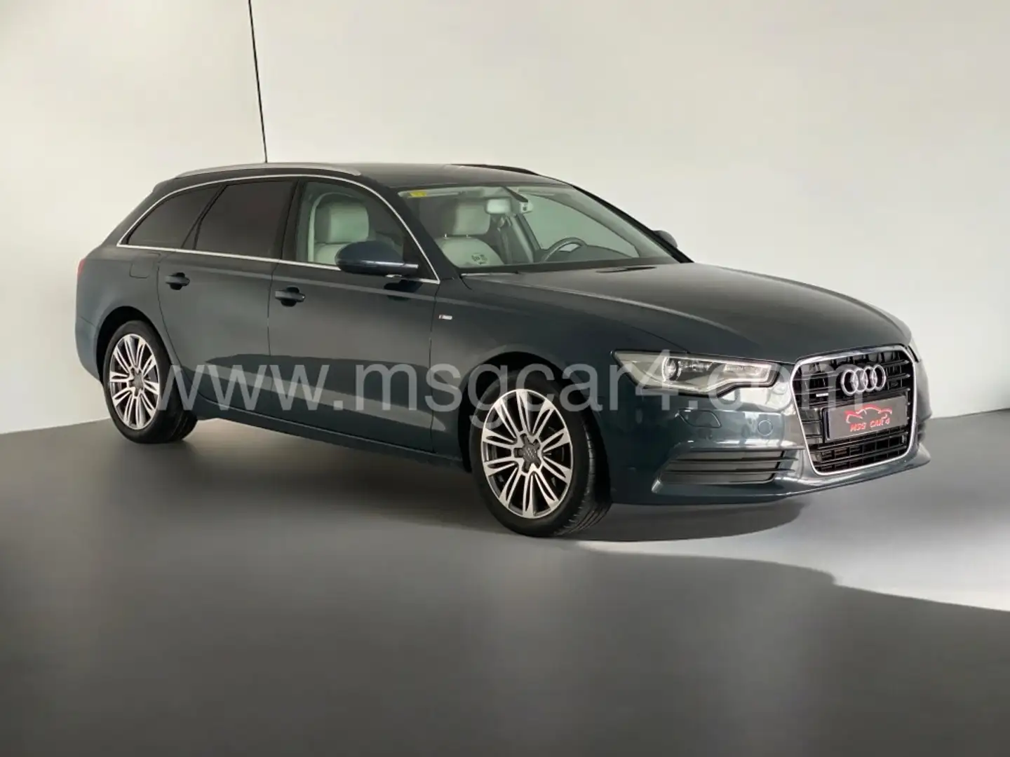 Audi A6 Avant 3.0TDI quattro S-Tronic 245 Синій - 1