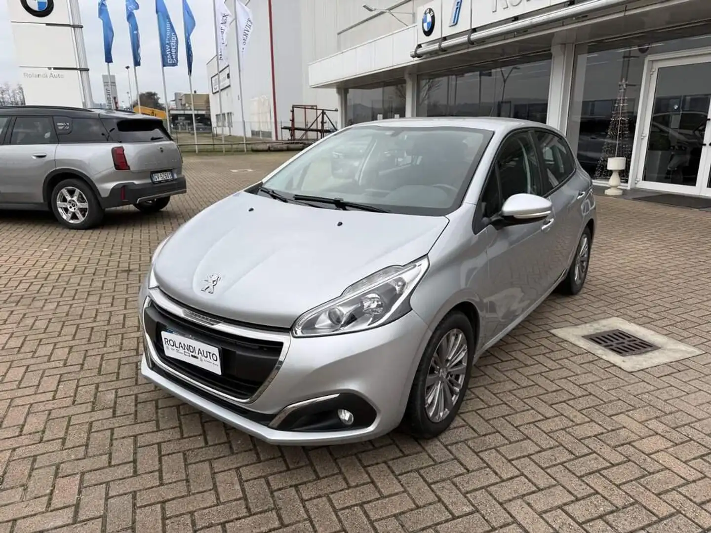 Peugeot 208 1.6 bluehdi Allure 75cv 5p Argento - 1
