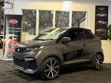 Brommobiel Coupé 2024 Matt Grey Microcar 45KM
