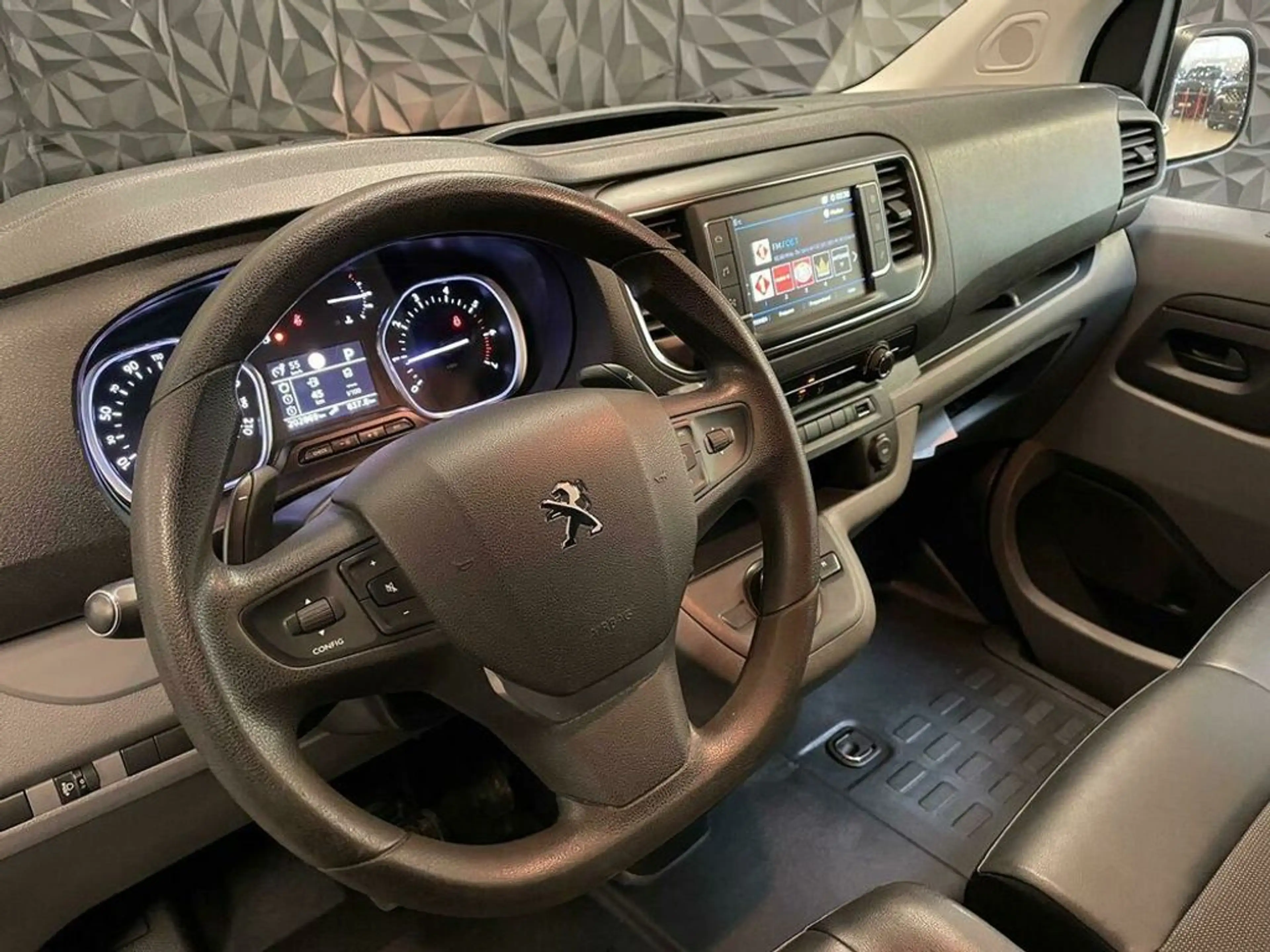 Peugeot Expert Premium L2 aut. '' Top Ausstattung'' — photo 8