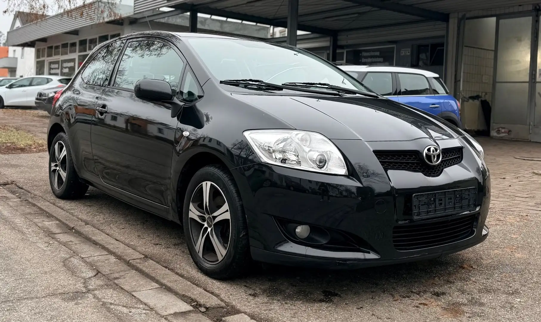 Toyota Auris Sol 1.4i /TÜV AU 04.2026/Nur 98tkm Schwarz - 2