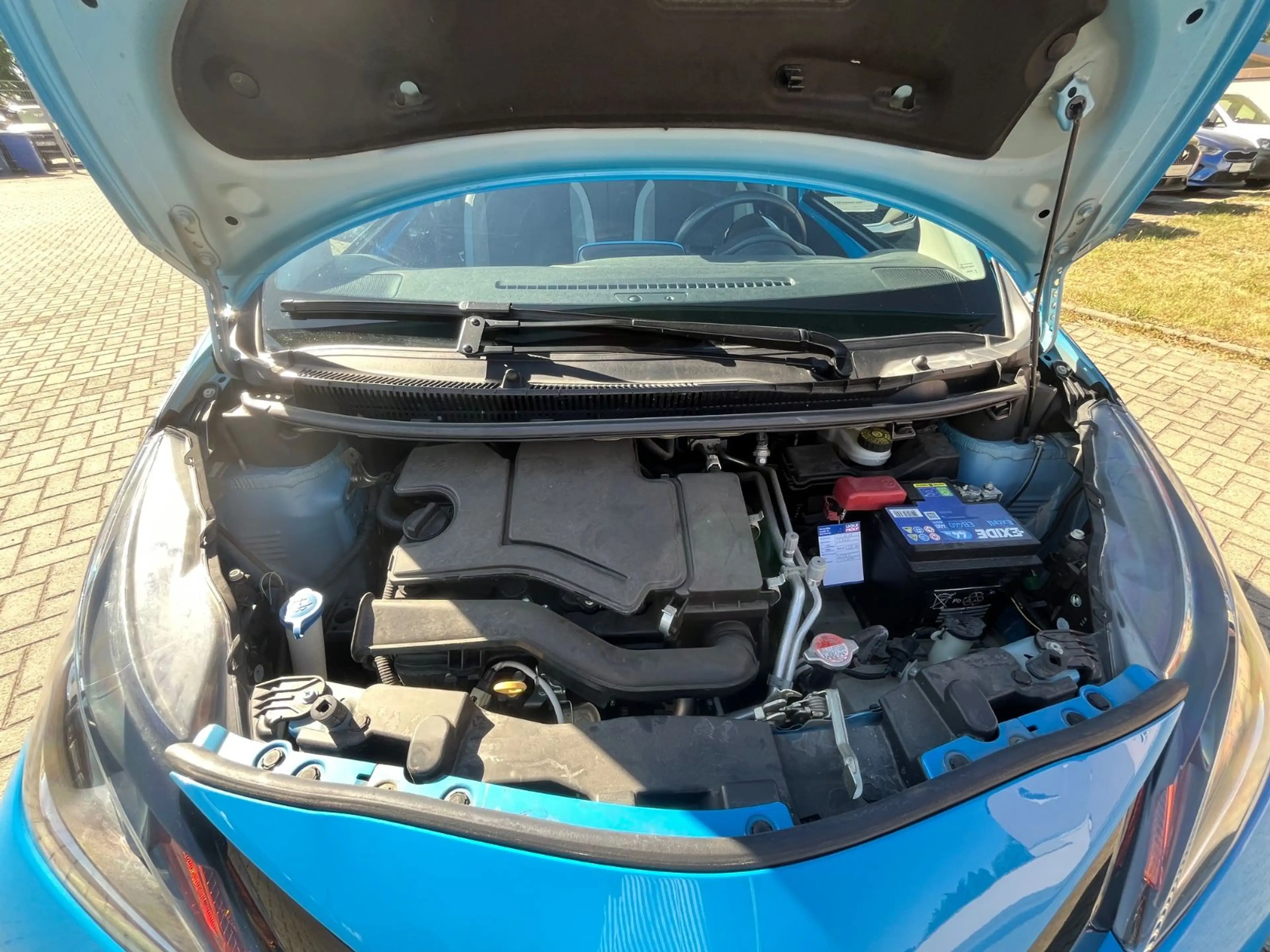 Toyota Aygo x-play Team*Automatik*Sitzheizung*Keyless* — photo 34