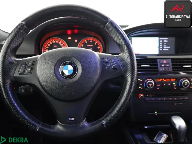 BMW 3 Series view 15