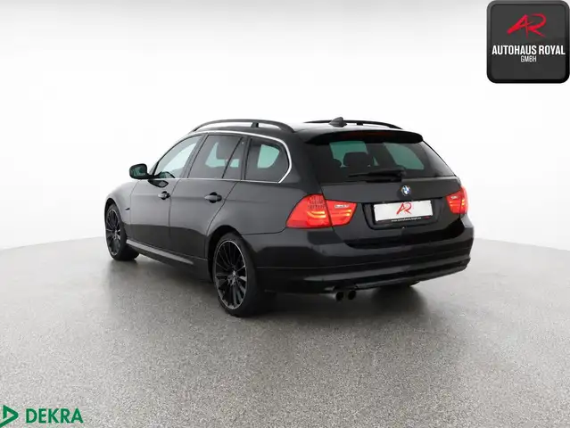 BMW 3 Series view 3