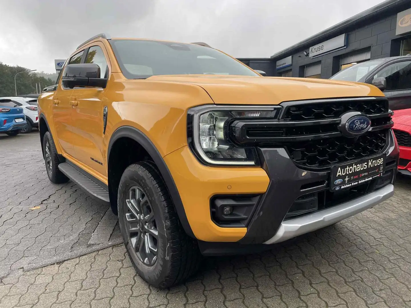 Ford Ranger Wildtrak DoKa 3.0l EcoBlue177kW+Elektr..Rollo Oranje - 1