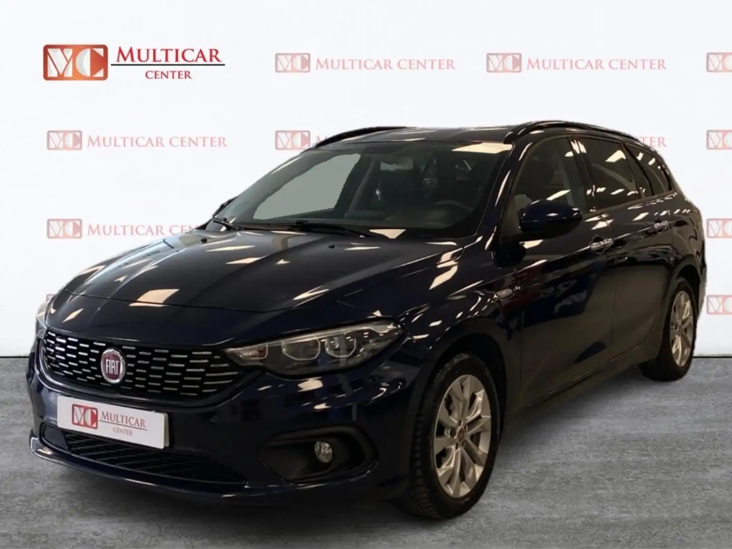 Fiat Tipo 1.4 T-Jet Lounge Blauw - 1