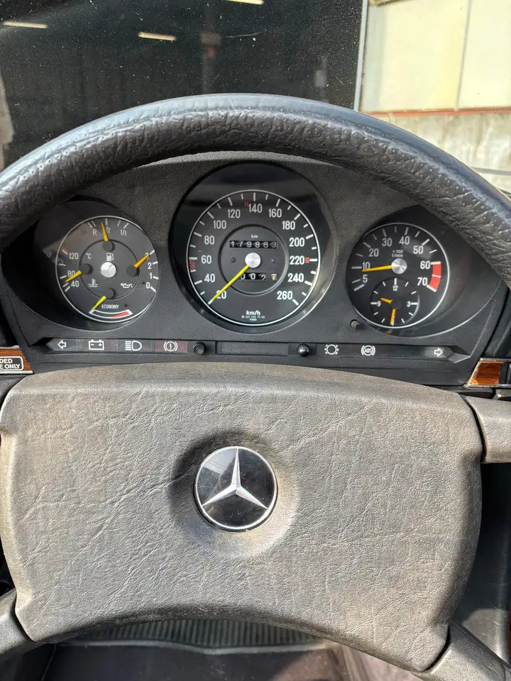 Mercedes-Benz SL 500 500SL R107, foto 9