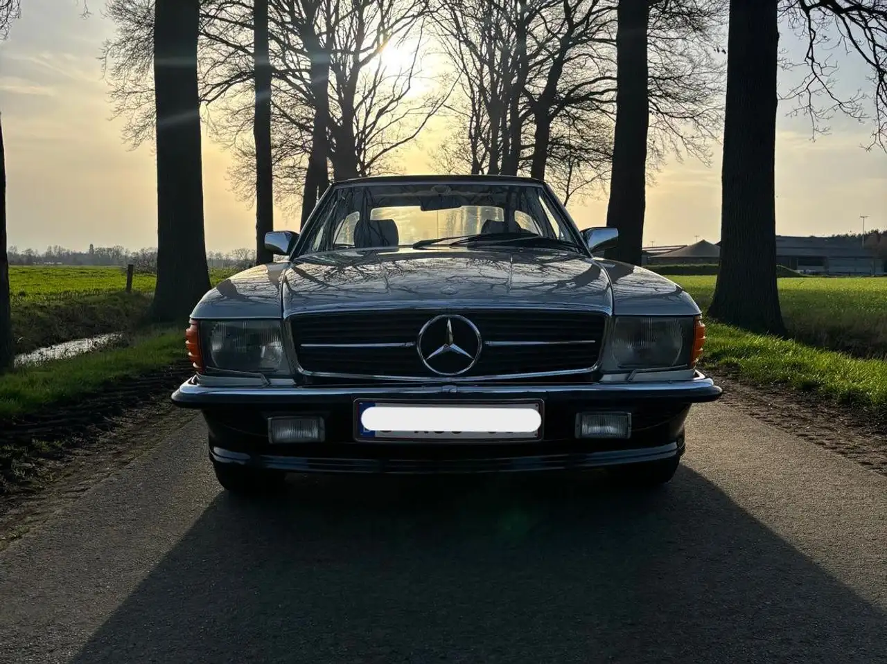 Mercedes-Benz SL 500 500SL R107, foto 3