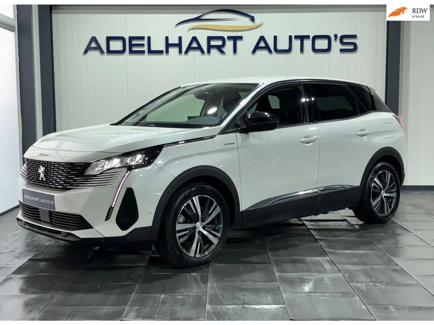 Peugeot 3008 1.6 HYbrid 225 Allure Automaat / Navigatie full ma Wit - 1