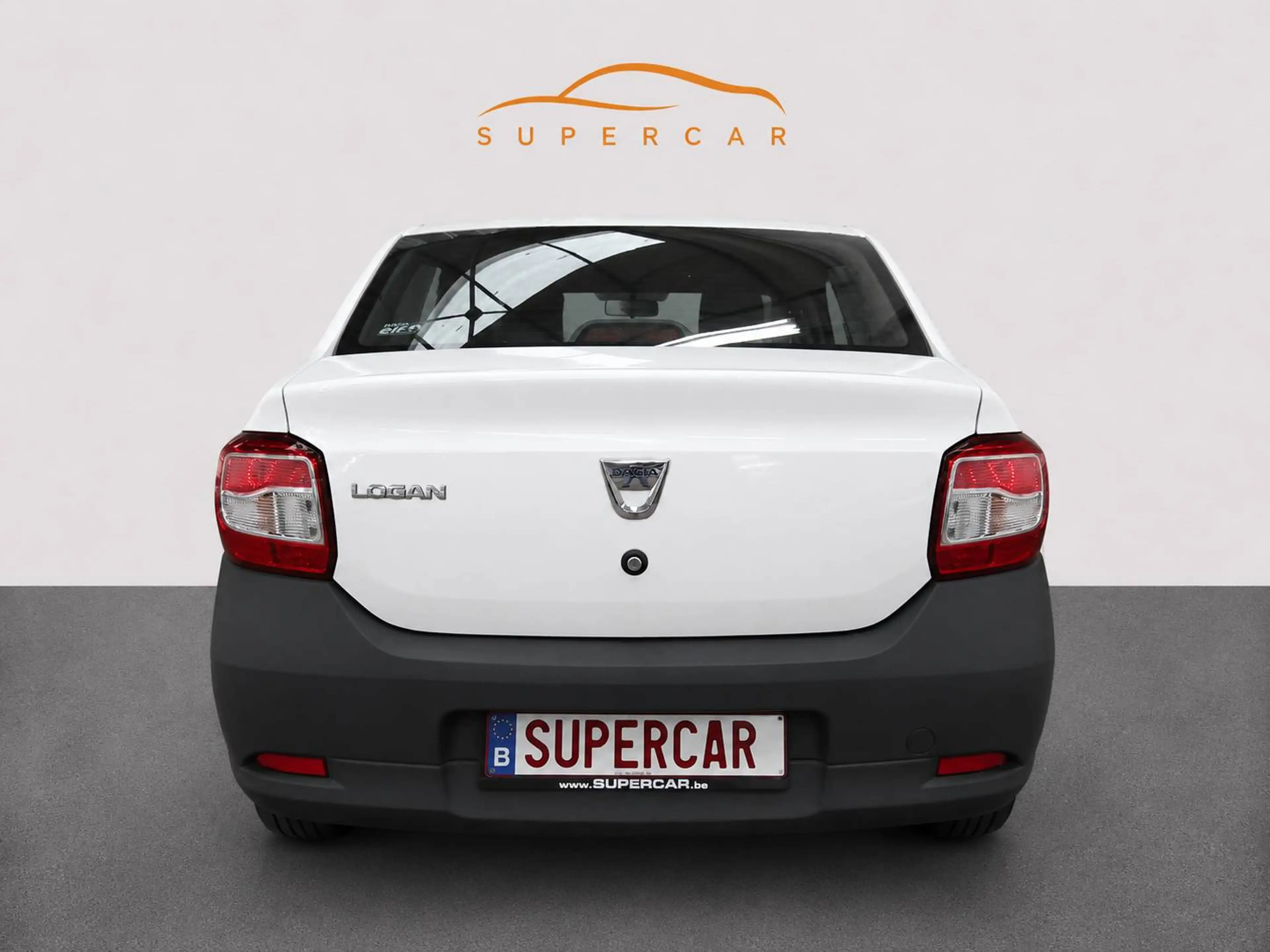 Dacia Logan Logan 1.2i Anniversary 2 / AC / BLTHT / 136 € X 60/M — photo 4