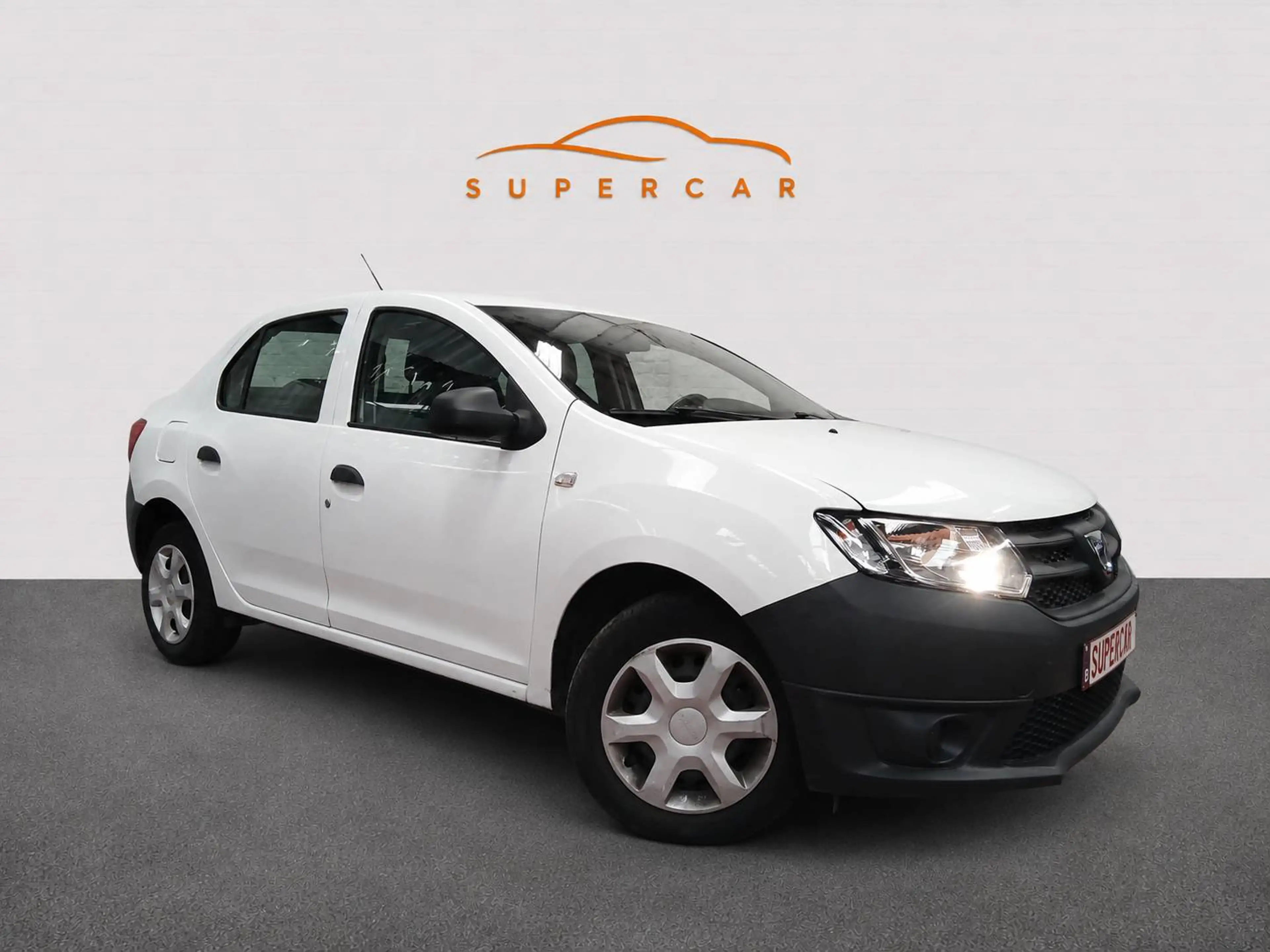 Dacia Logan Logan 1.2i Anniversary 2 / AC / BLTHT / 136 € X 60/M