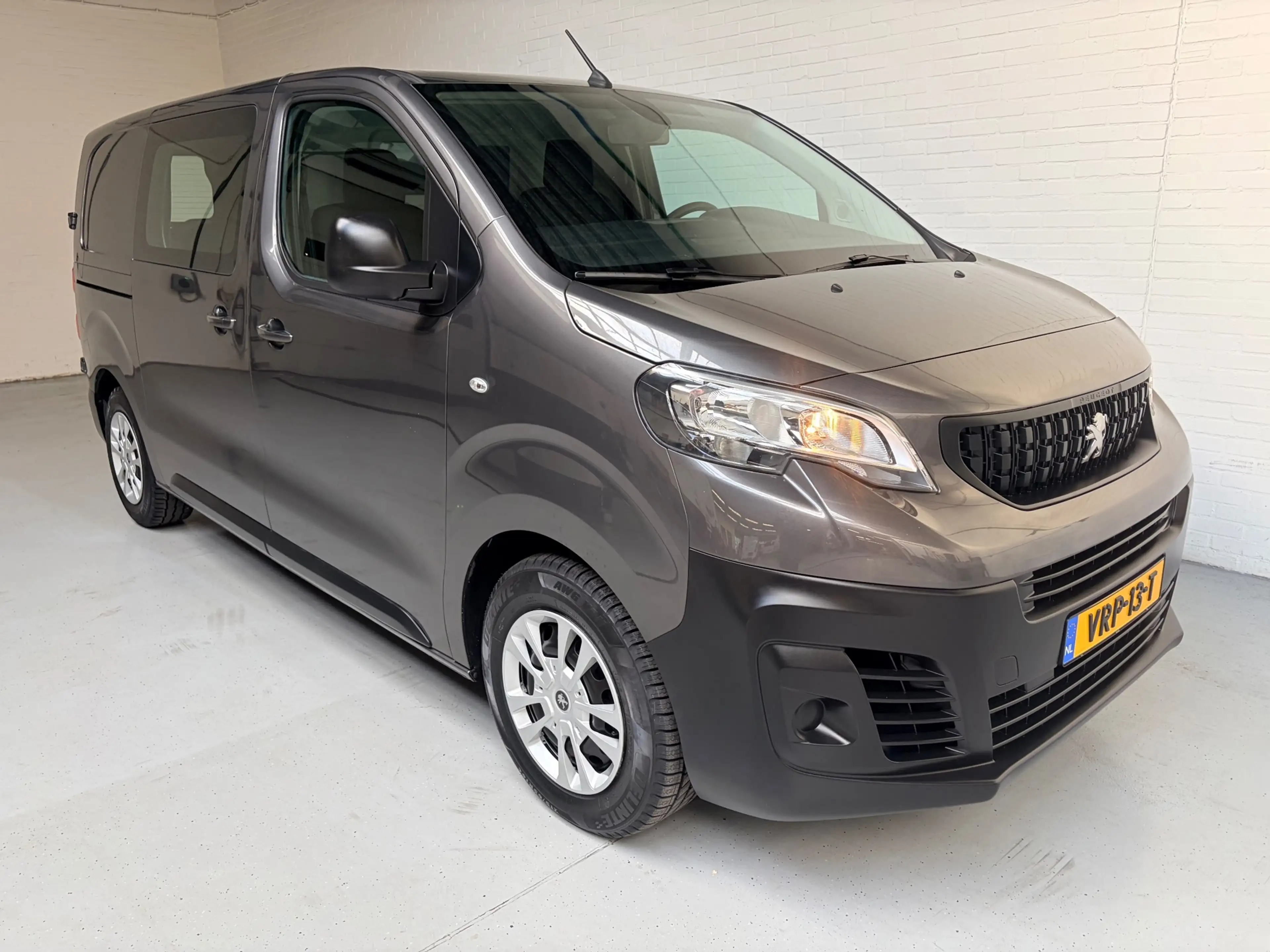 Peugeot Expert L2H1 1.5 BlueHDI 120pk Standard Premium, Airco, Cr — photo 9