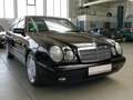 Mercedes-Benz E 230 E 230 Classic, Jahreswagenzustand Schwarz - thumbnail 3