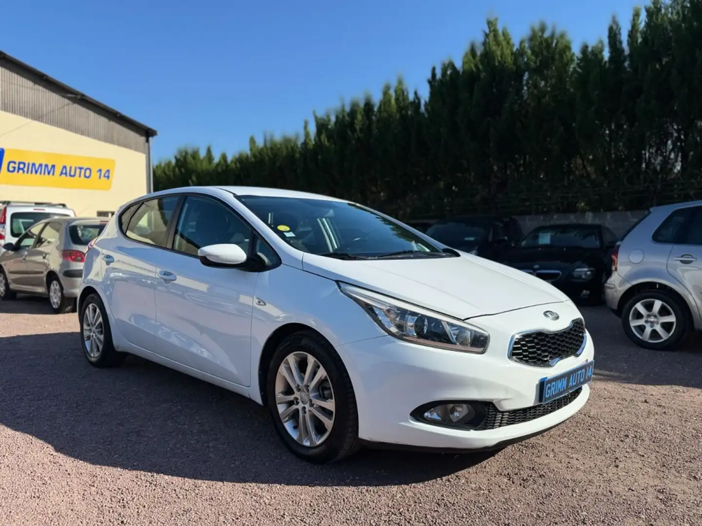 Kia Ceed / cee'd CEE-D 1.6 CRDI Gris - 1