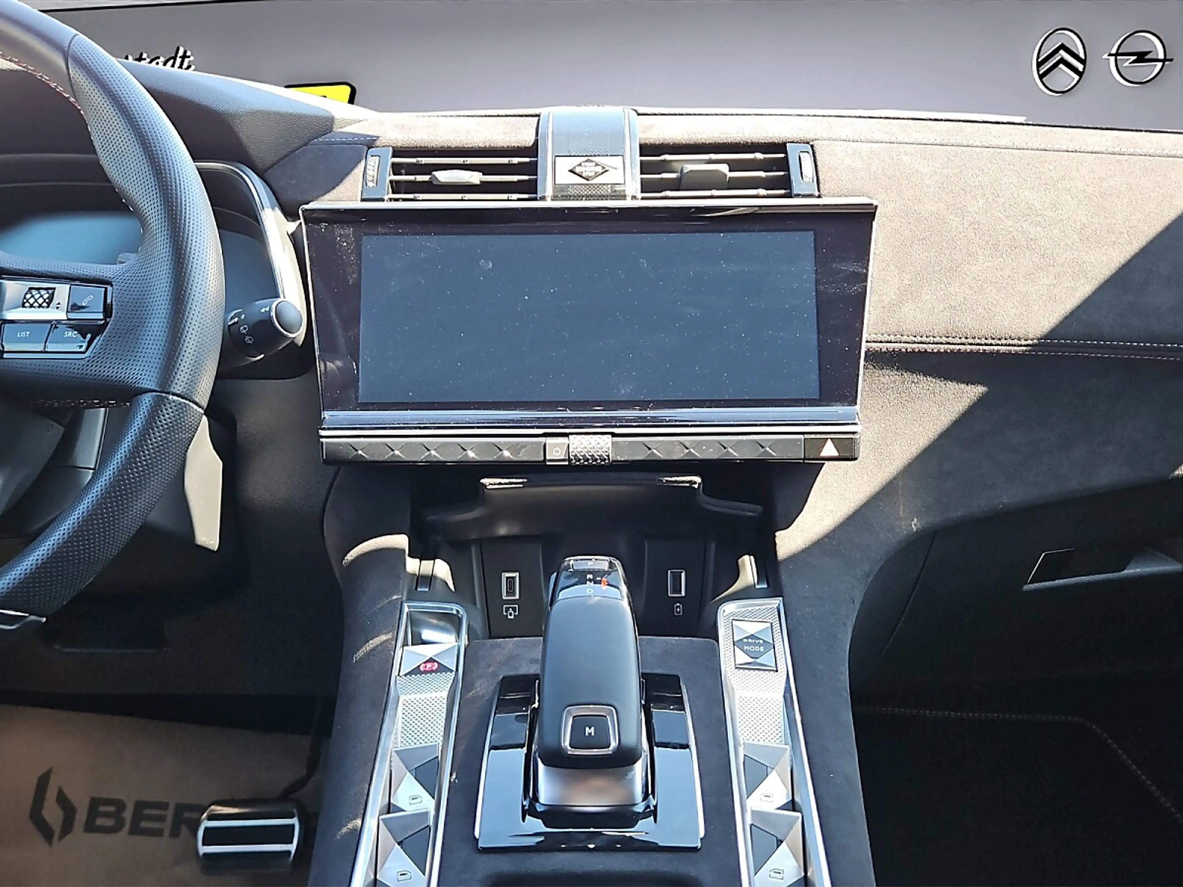 DS Automobiles DS 7 Crossback DS7 BlueHDi 130 Aut. Performance Line — photo 12